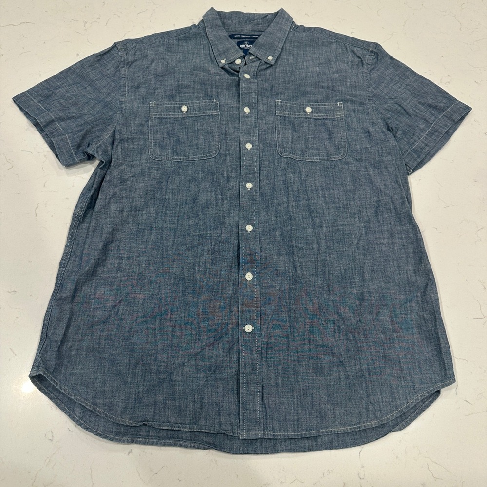 Old Navy Mens XL Slim Fit Short Sleeve Chambray Button Down Shirt Blue Pockets